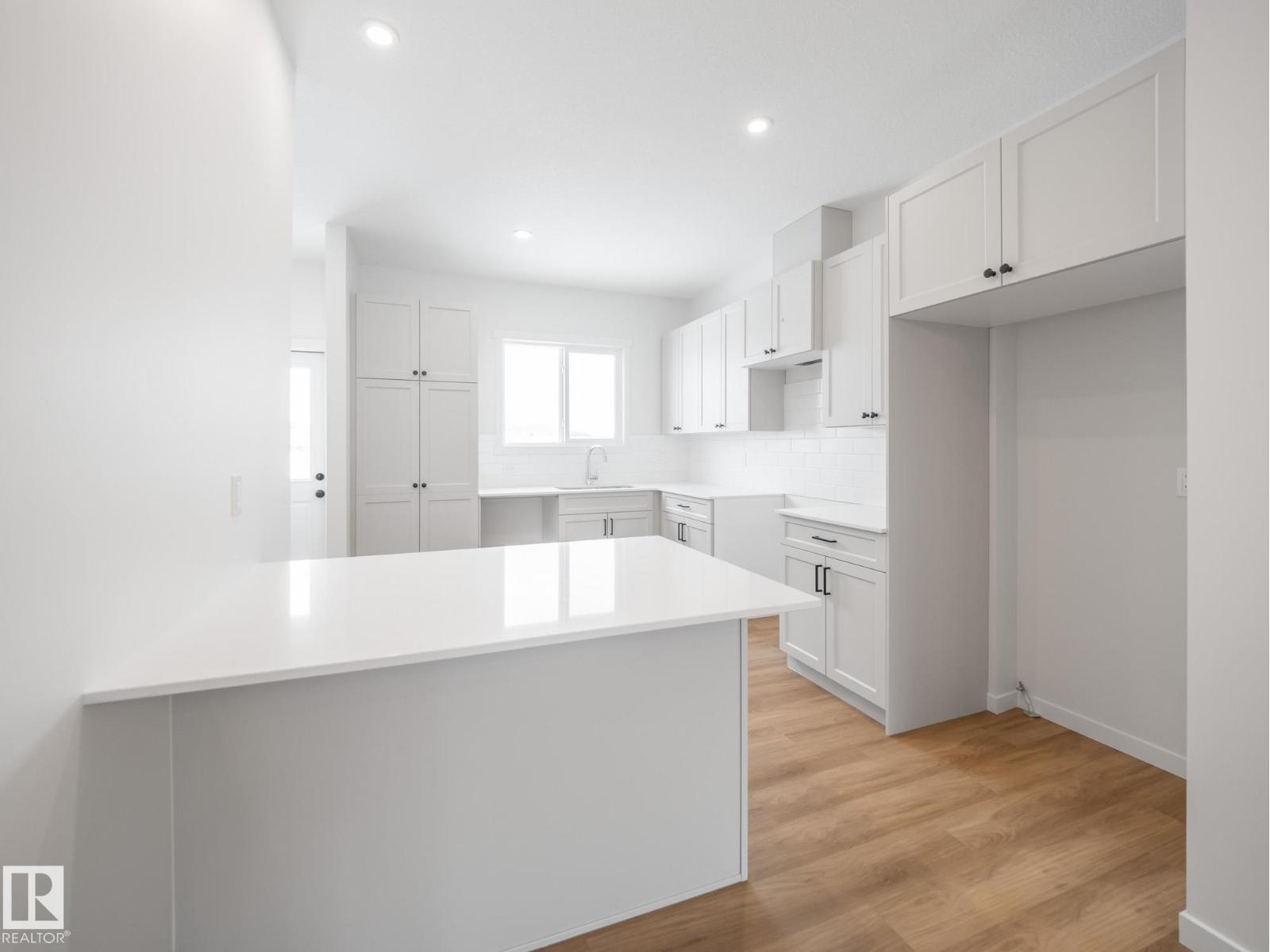 2016 194 St Nw Property Photo 14