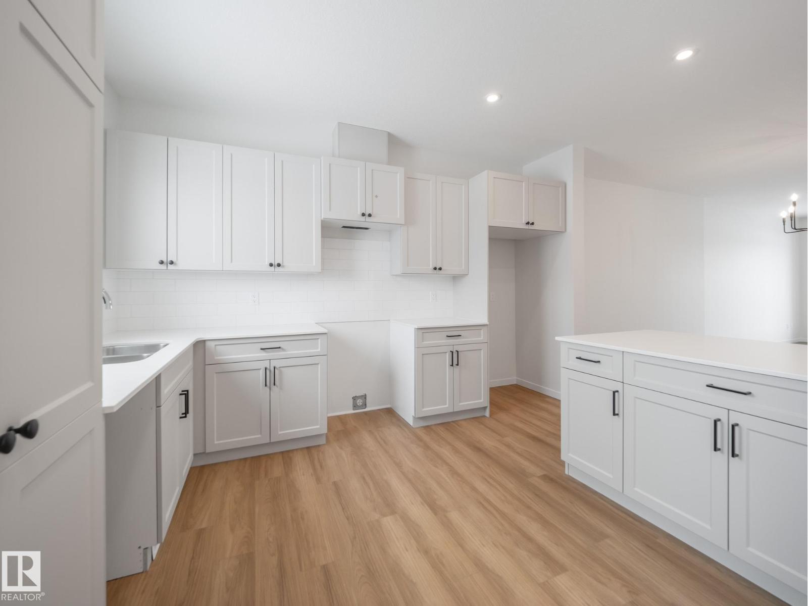 2016 194 St Nw Property Photo 16