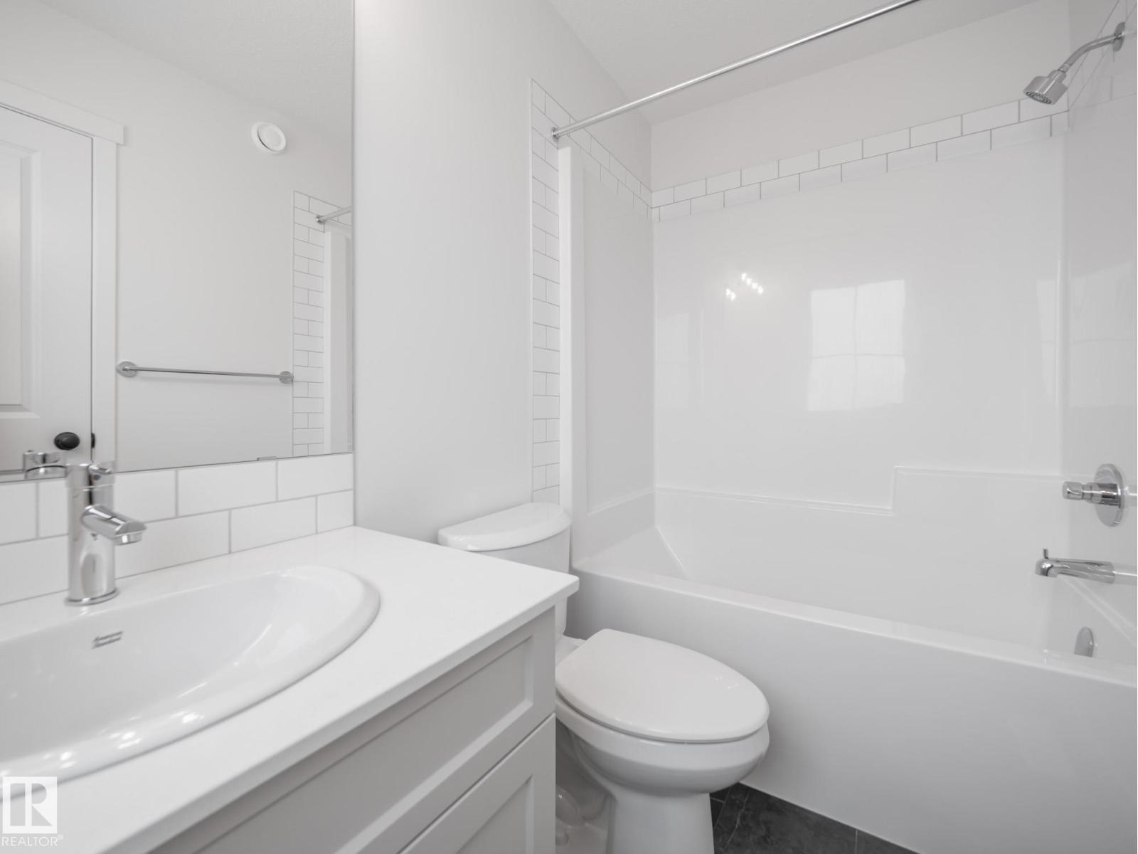 2016 194 St Nw Property Photo 22