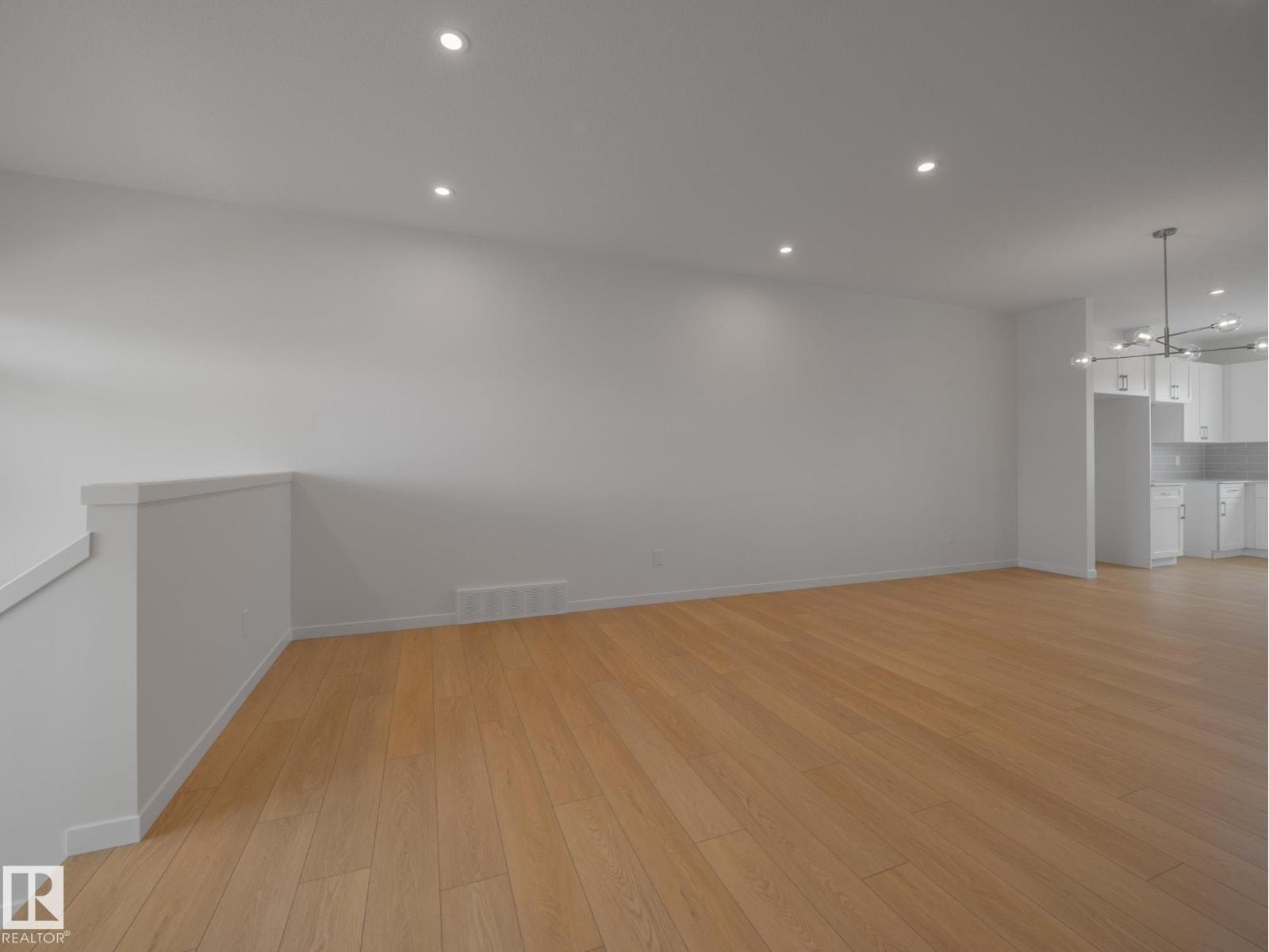 2020 194 St Nw Property Photo 9