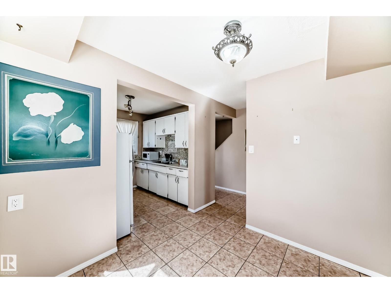 100 Dickinsfield Ct Nw Property Photo 18