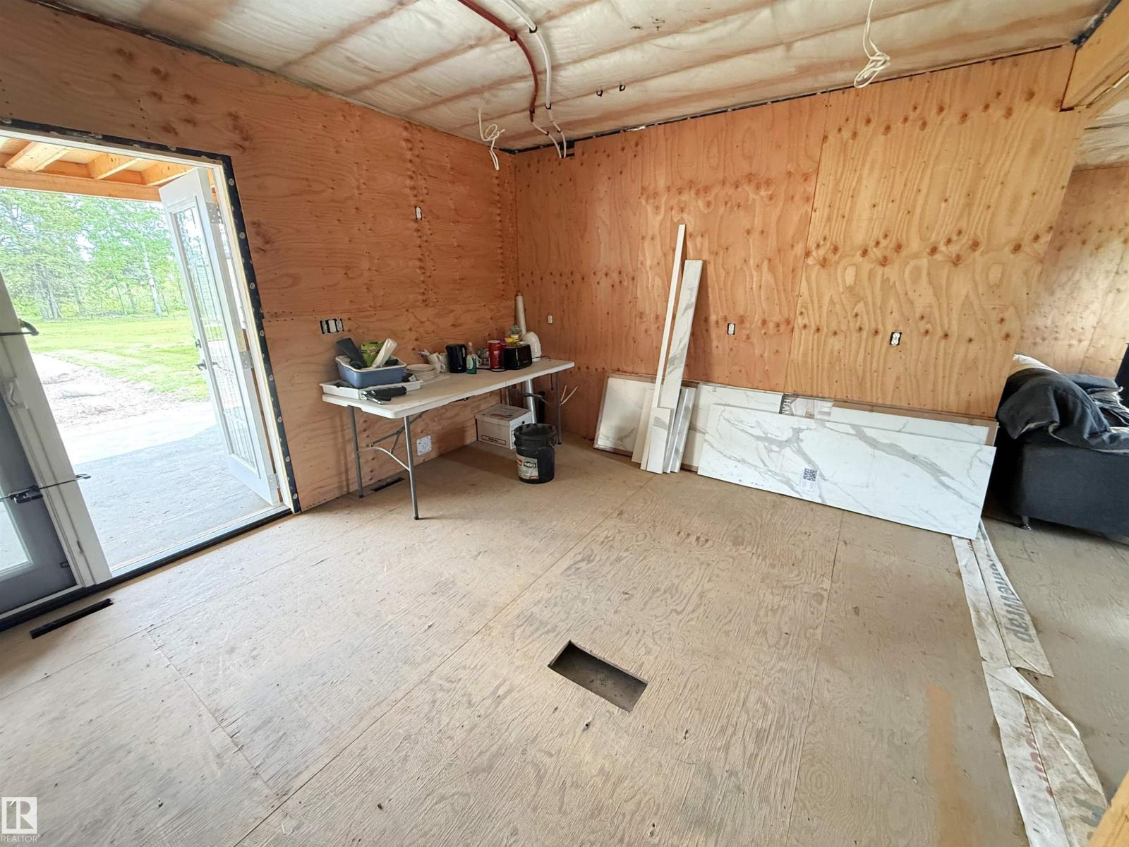 Range Road 32 Township 524 Property Photo 9