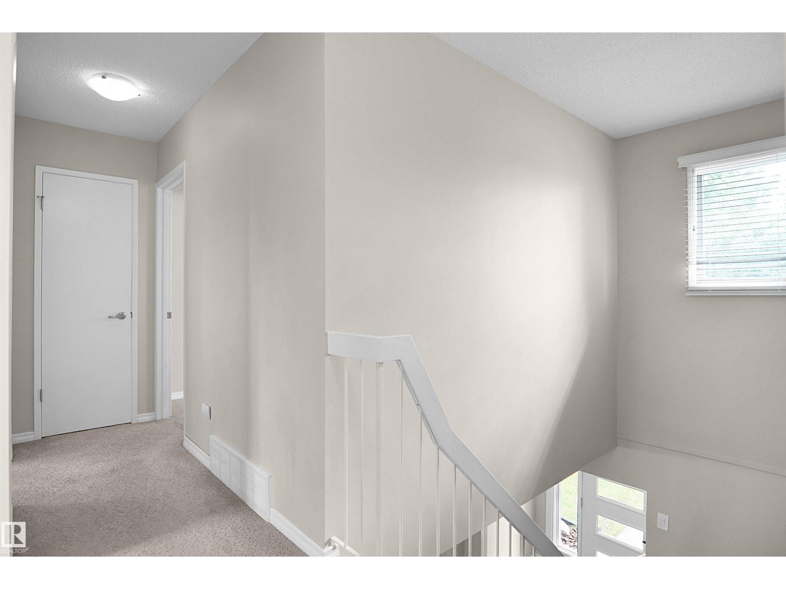 112 Gariepy Cr Nw Property Photo 32