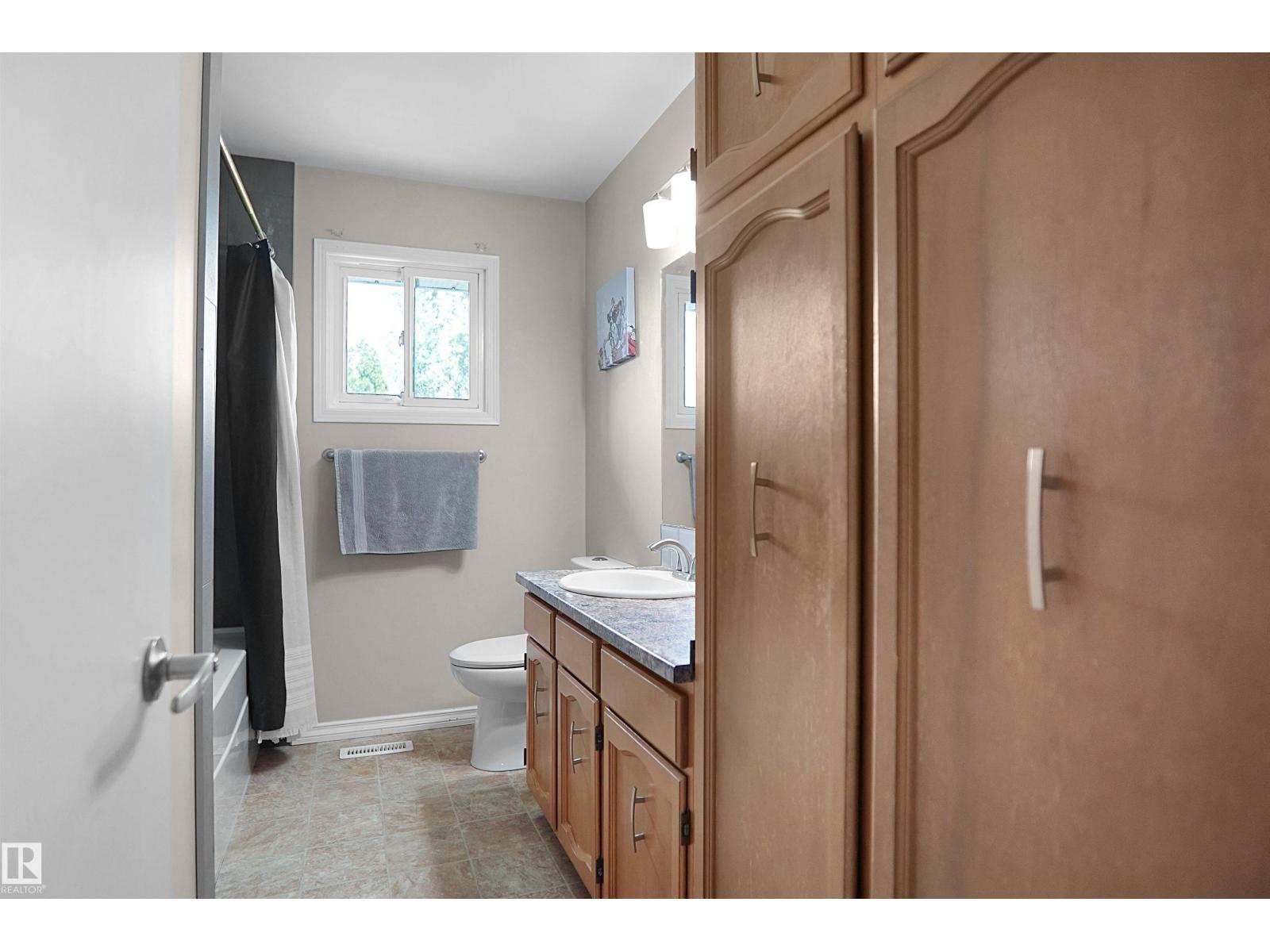 112 Gariepy Cr Nw Property Photo 42