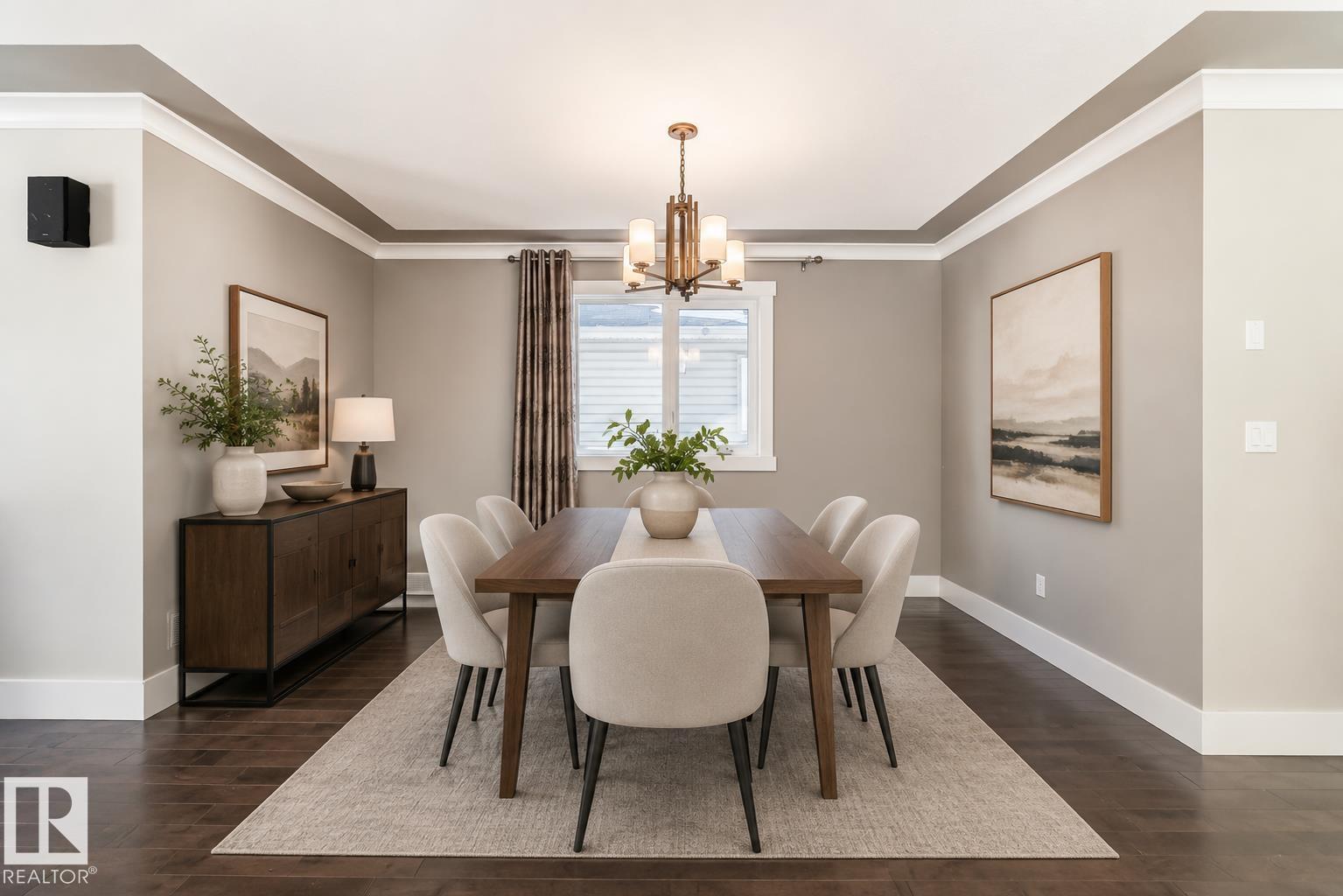 10711 70 Av Nw Property Photo 5