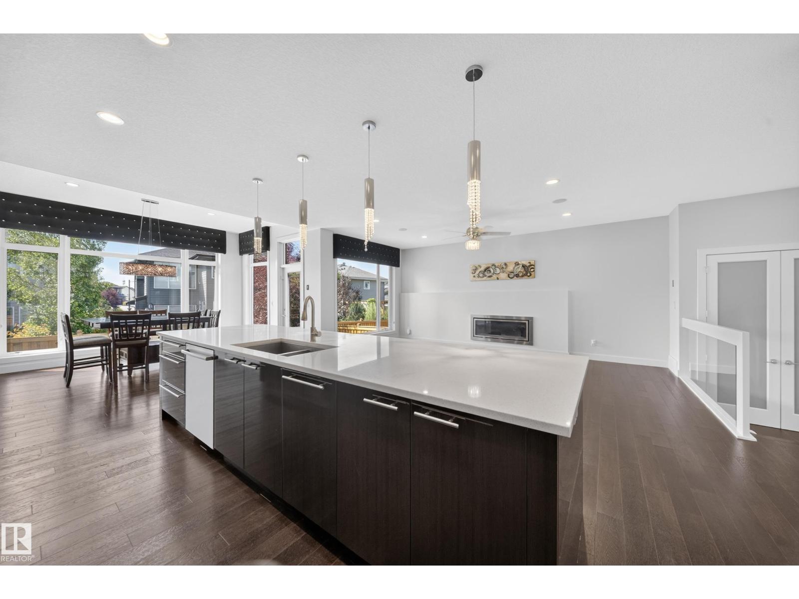 1116 Hainstock Gr Sw Property Photo 21