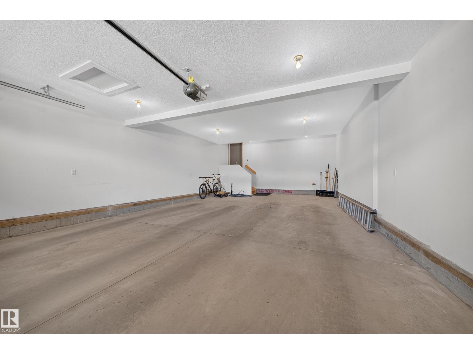 1116 Hainstock Gr Sw Property Photo 32