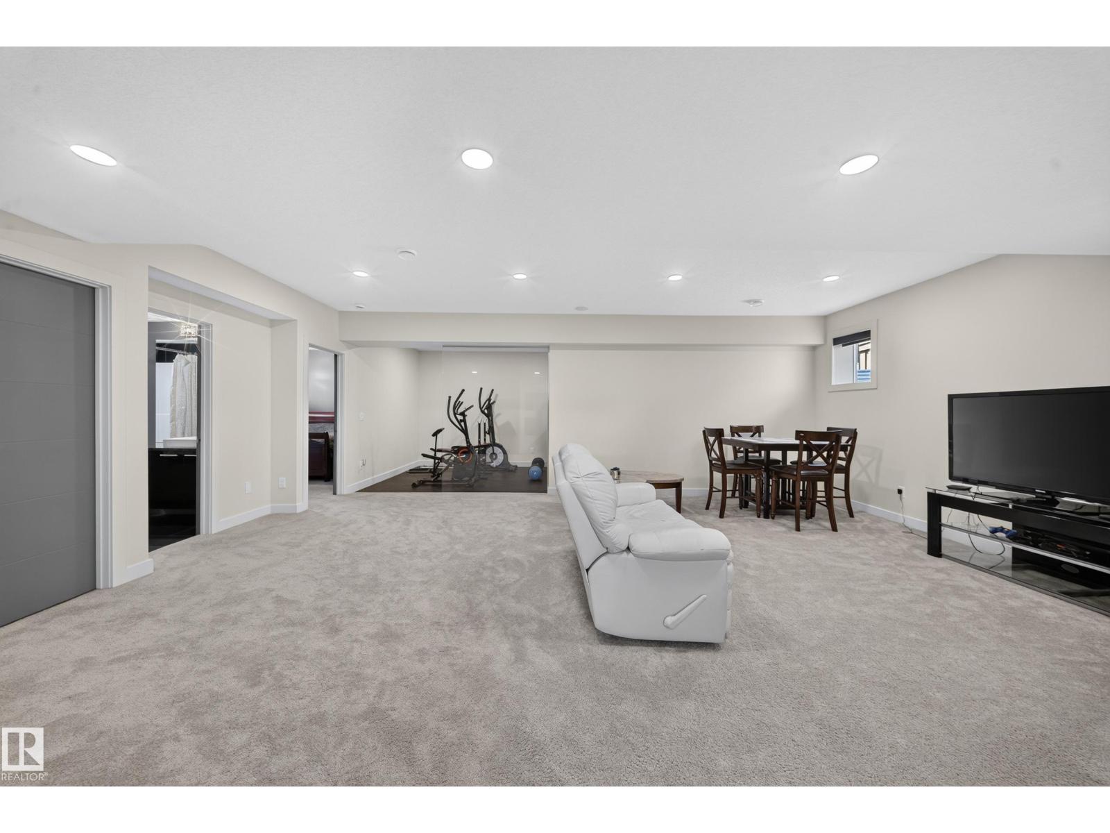 1116 Hainstock Gr Sw Property Photo 68