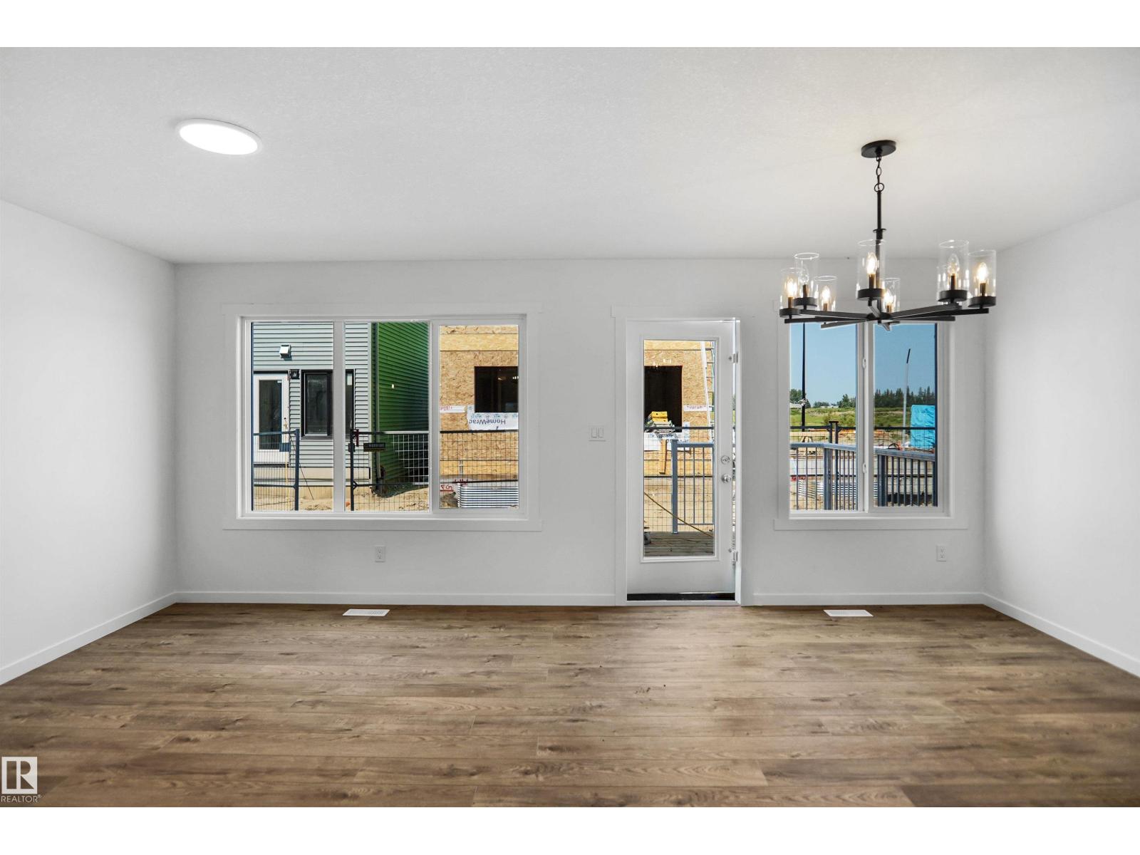 #28 1430 Aster Wy Nw Property Photo 13
