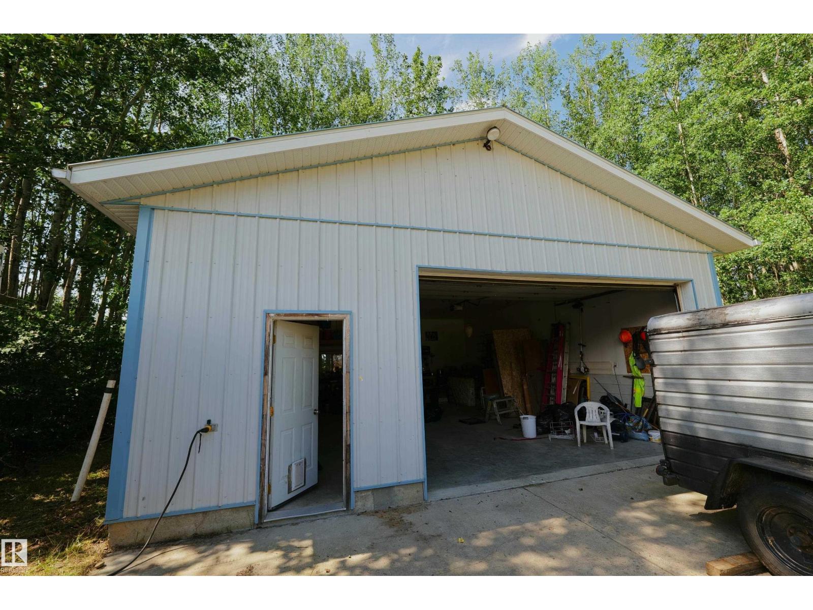 5318 Twp Rd 612 Property Photo 36
