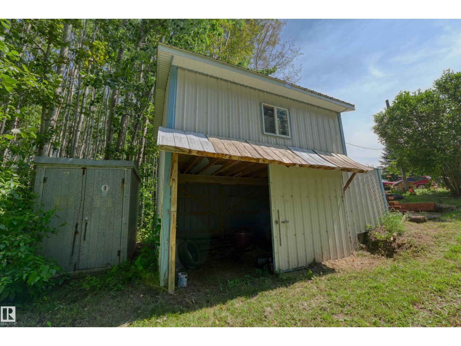 5318 Twp Rd 612 Property Photo 52