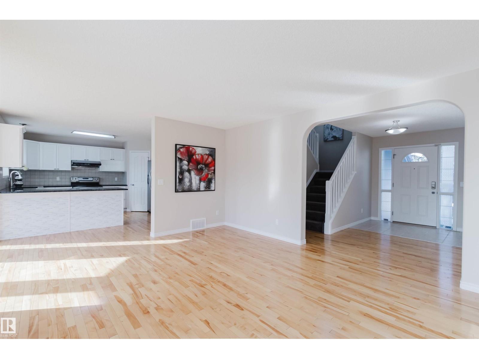 1135 112 St Sw Property Photo 11