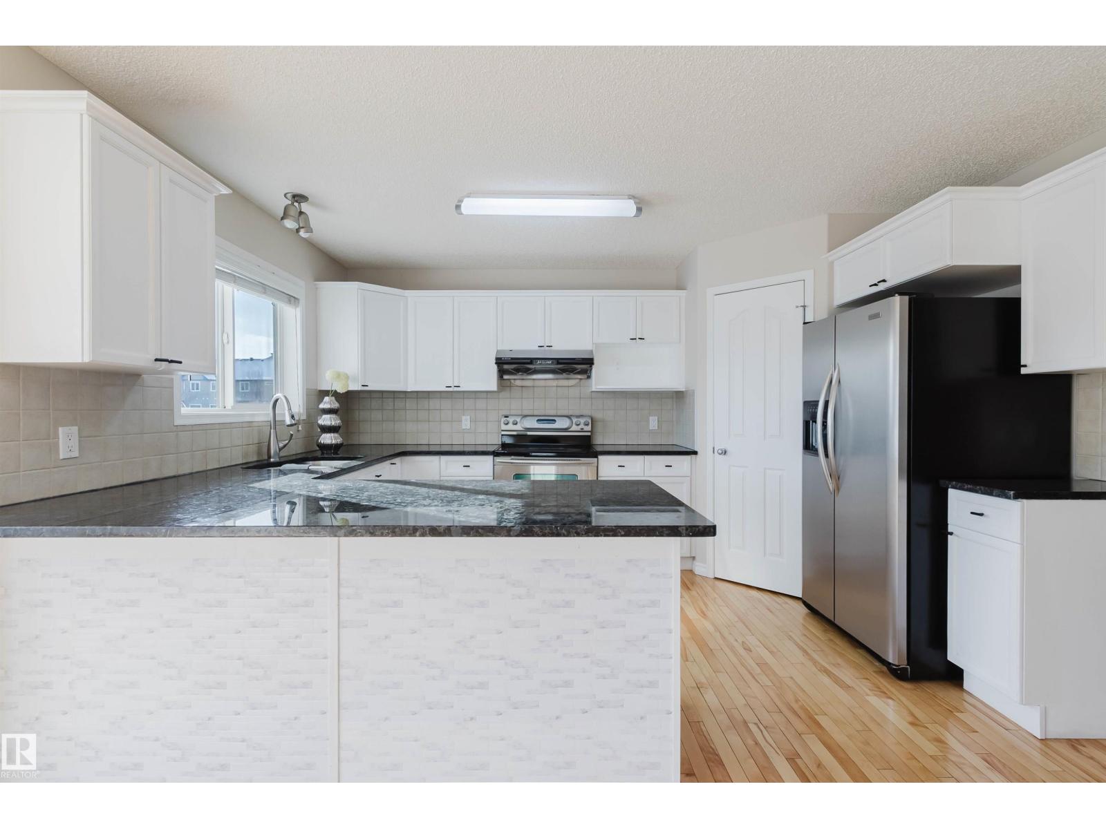 1135 112 St Sw Property Photo 19