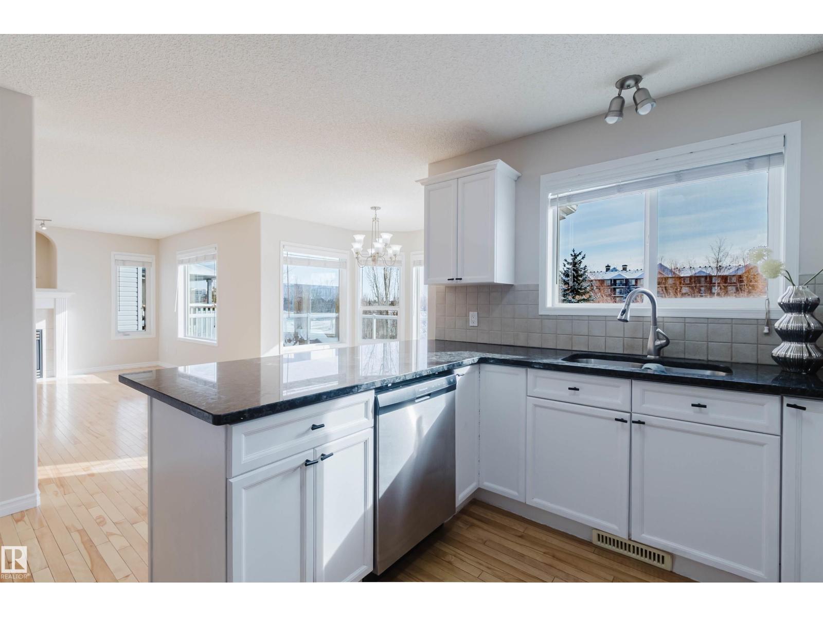 1135 112 St Sw Property Photo 23
