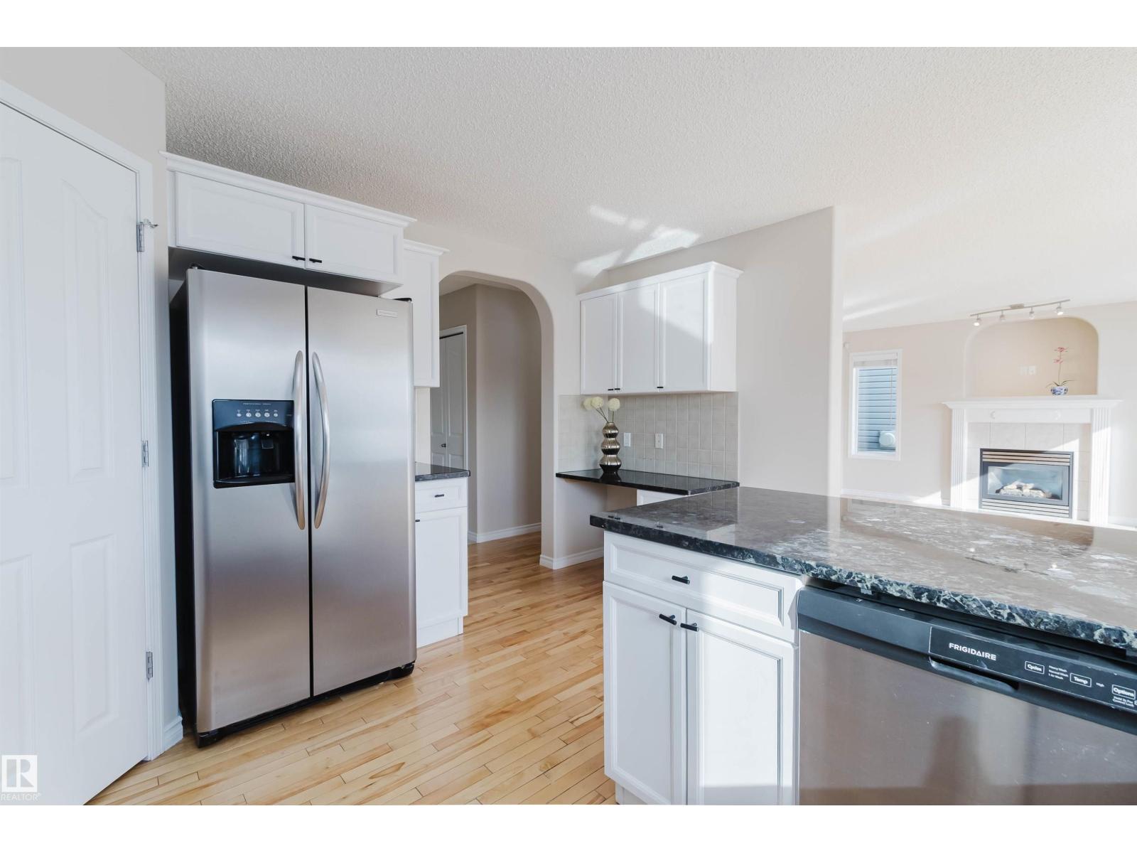 1135 112 St Sw Property Photo 24