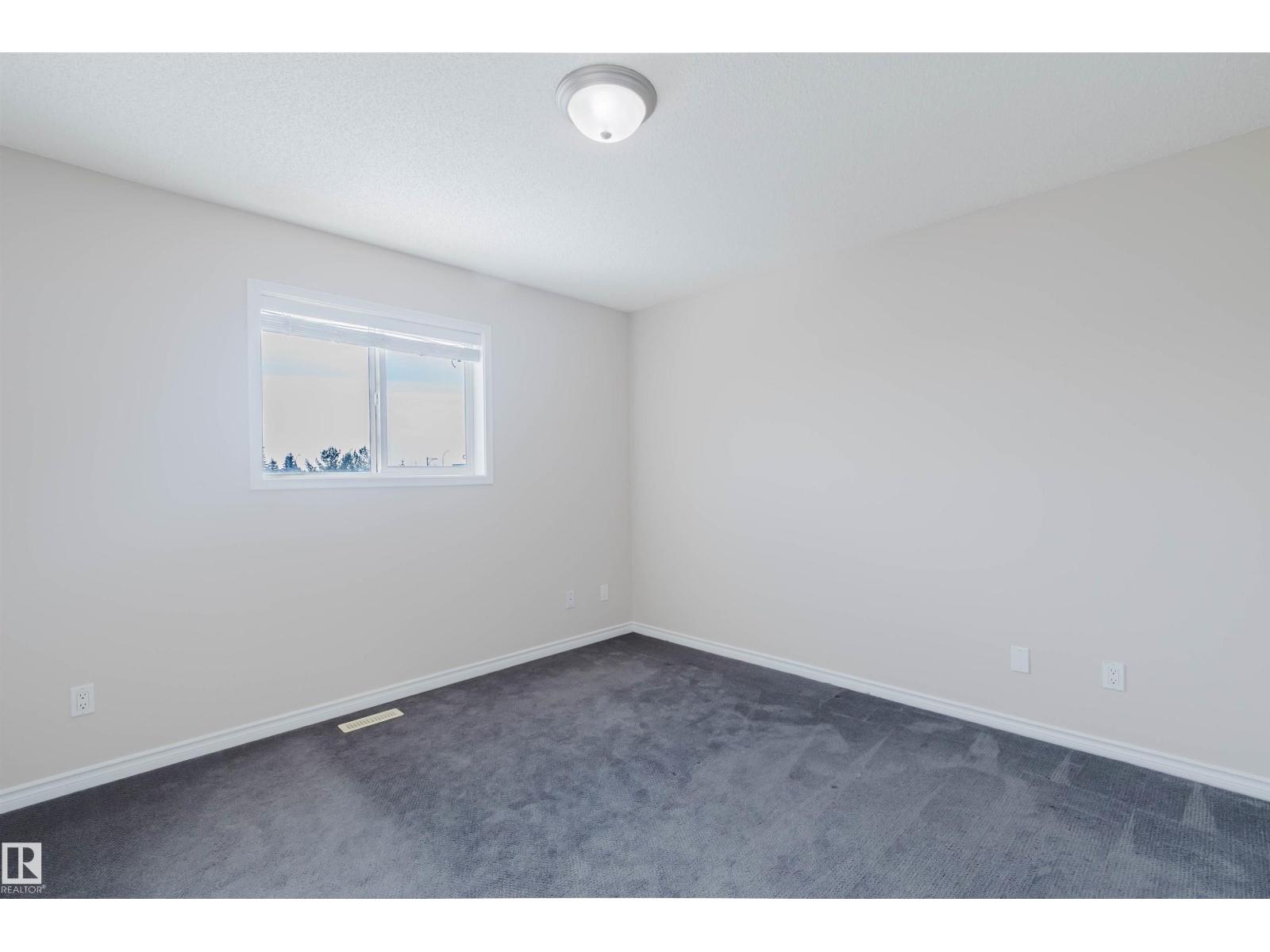 1135 112 St Sw Property Photo 36