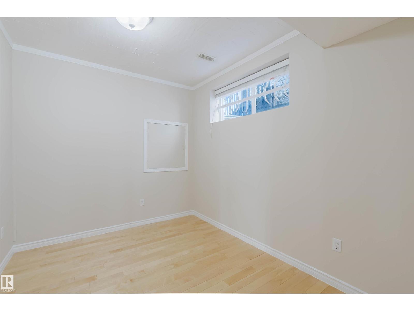 1135 112 St Sw Property Photo 40