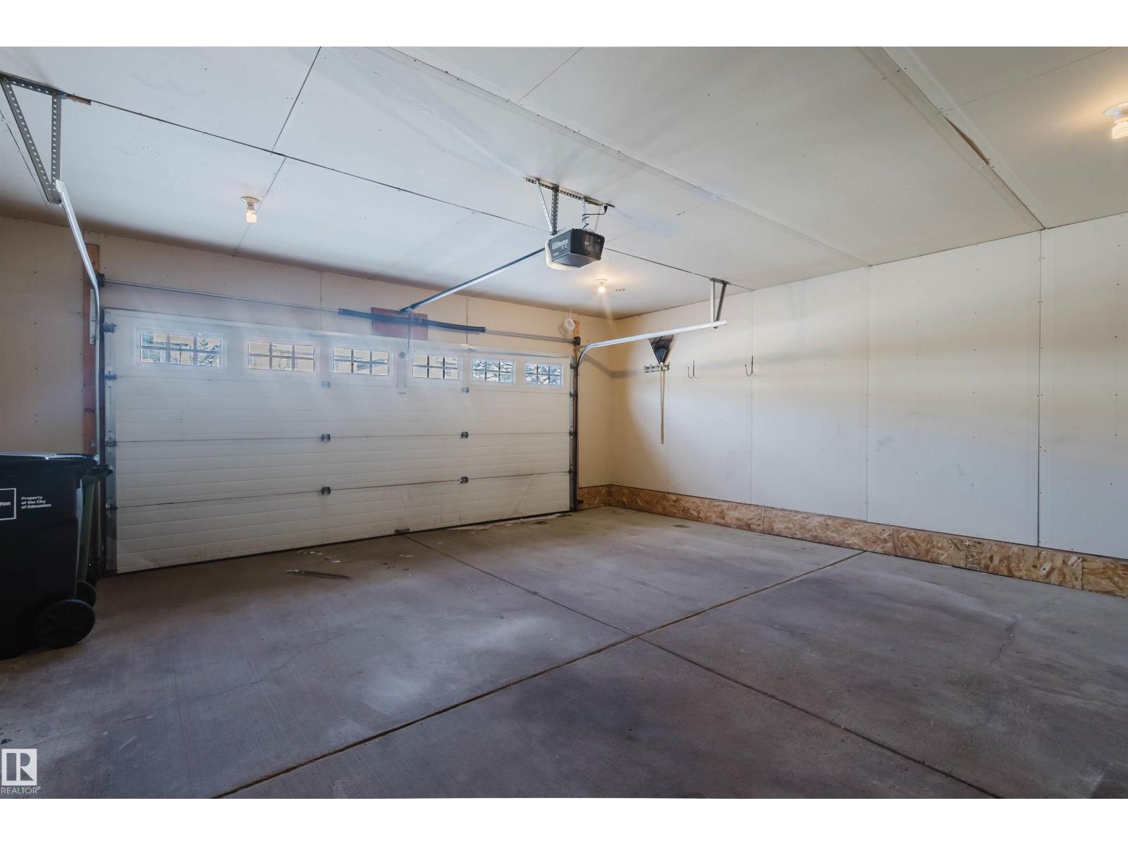 1135 112 St Sw Property Photo 52