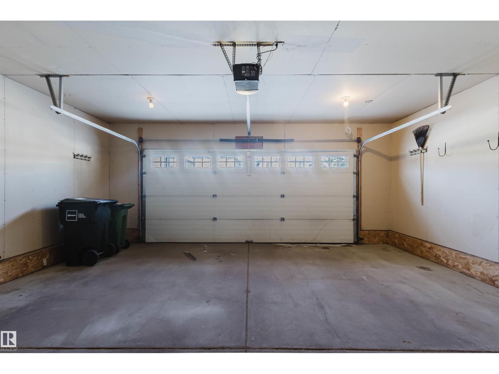 1135 112 St Sw Property Photo 53