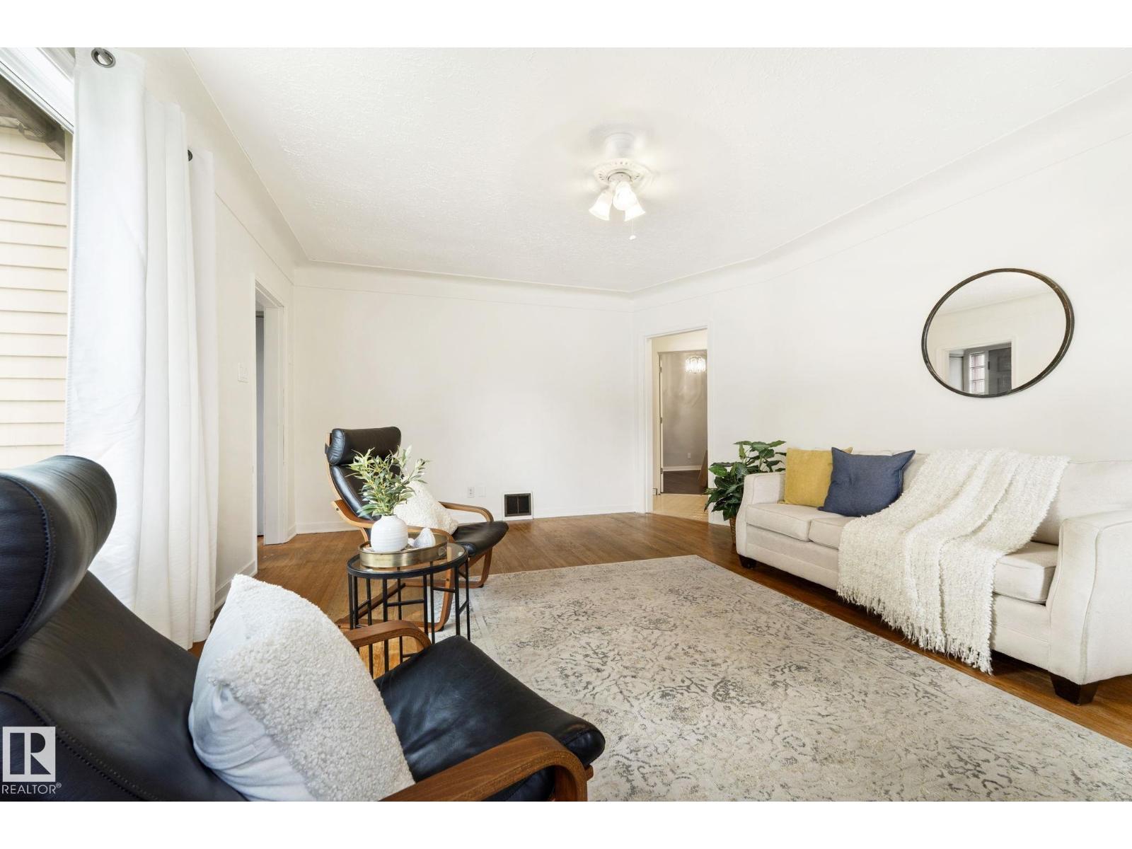 11903 125 St Nw Property Photo 8