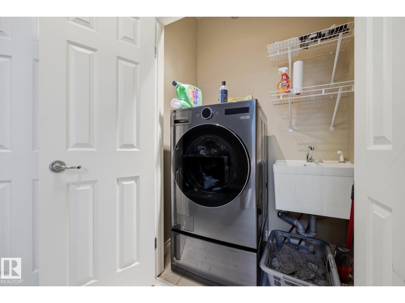 #201 10625 Kingsway Av Nw Property Photo 17