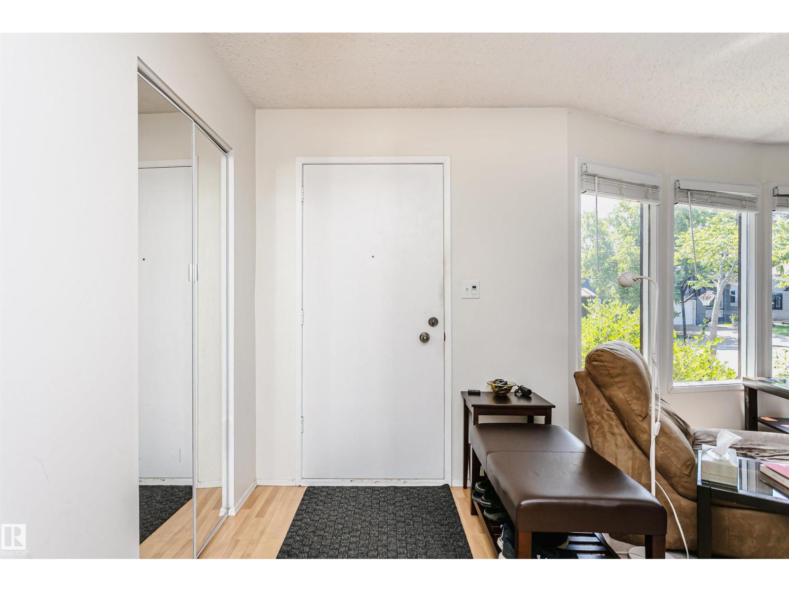 18316 78 Av Nw Property Photo 6
