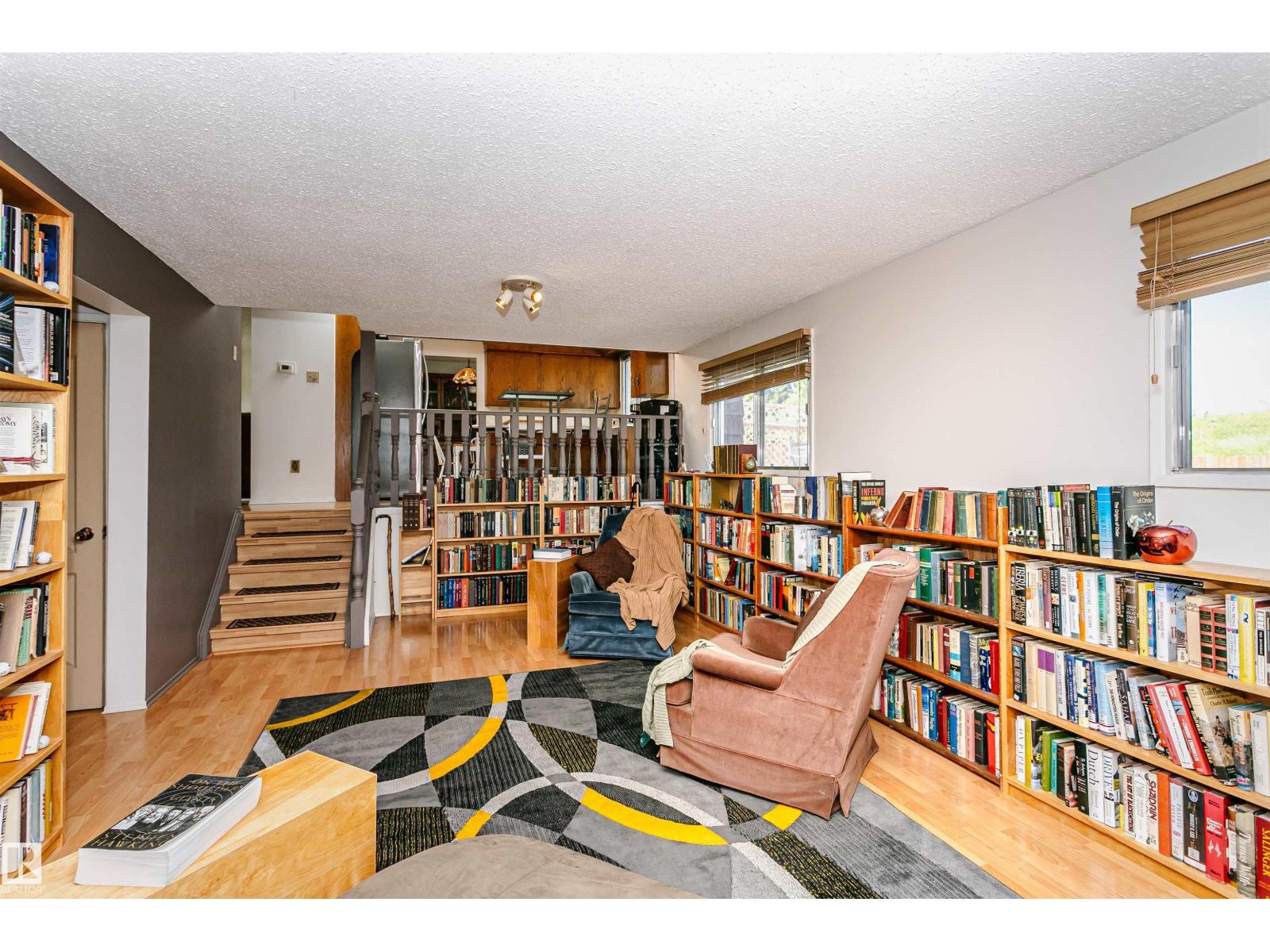 18316 78 Av Nw Property Photo 19