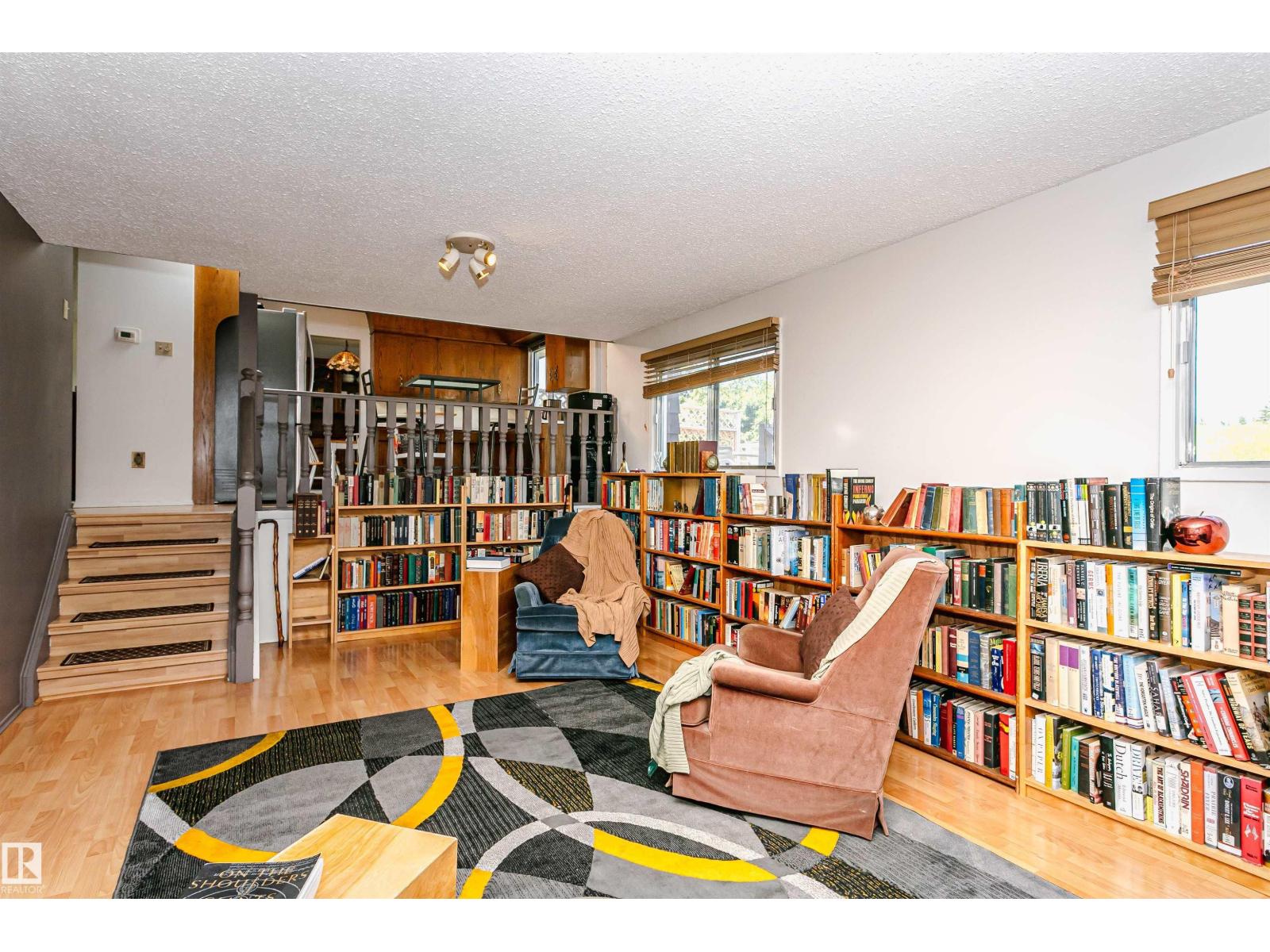 18316 78 Av Nw Property Photo 22