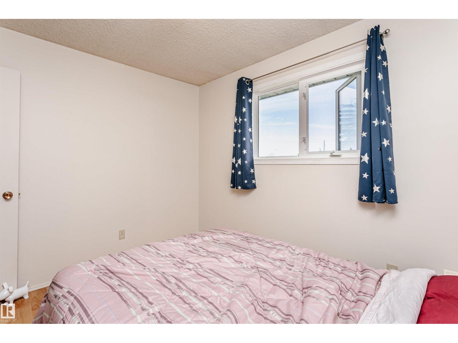 18316 78 Av Nw Property Photo 32