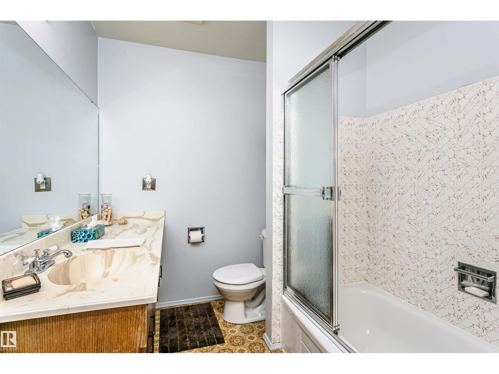 18316 78 Av Nw Property Photo 33