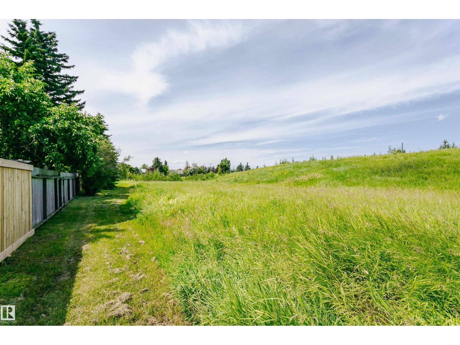 18316 78 Av Nw Property Photo 54