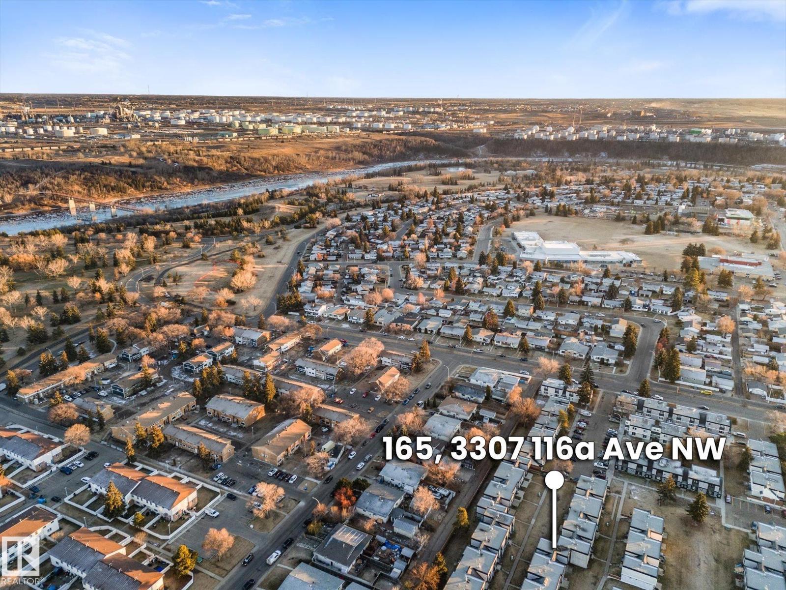 #165 3308 113 Av Nw Property Photo 10