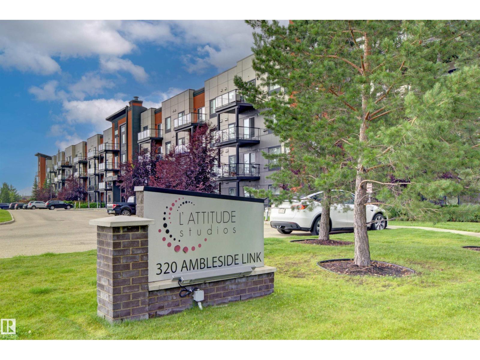 #120 320 AMBLESIDE LINK LI SW Property Photo 1