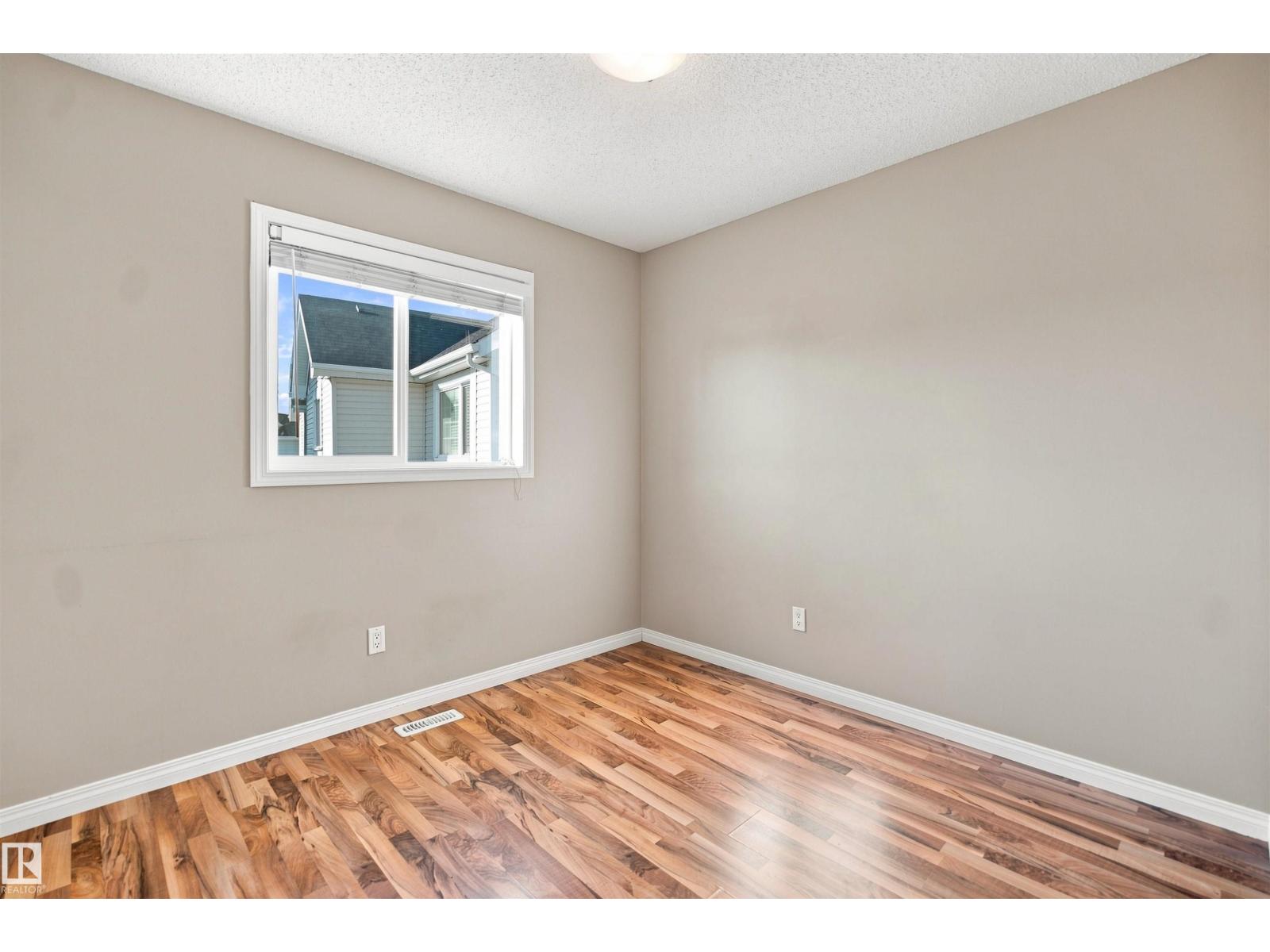 1328 80 St Sw Property Photo 13
