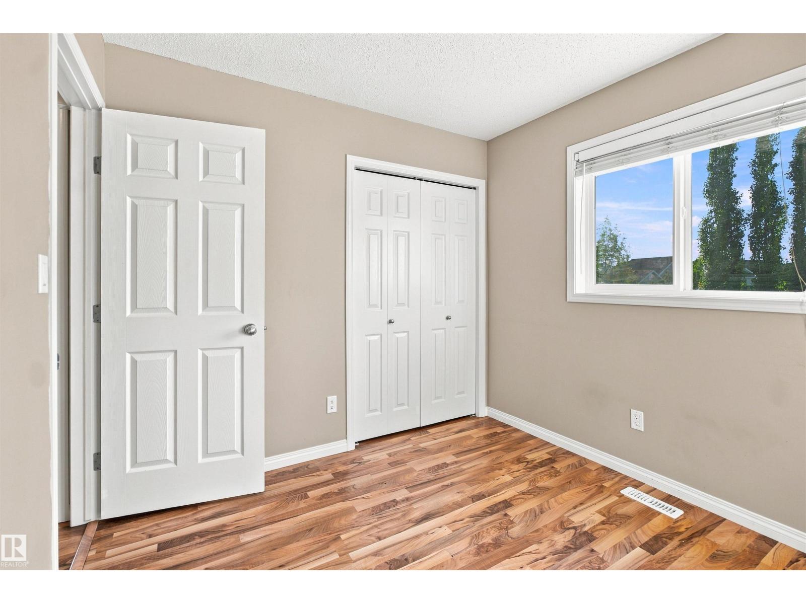 1328 80 St Sw Property Photo 14