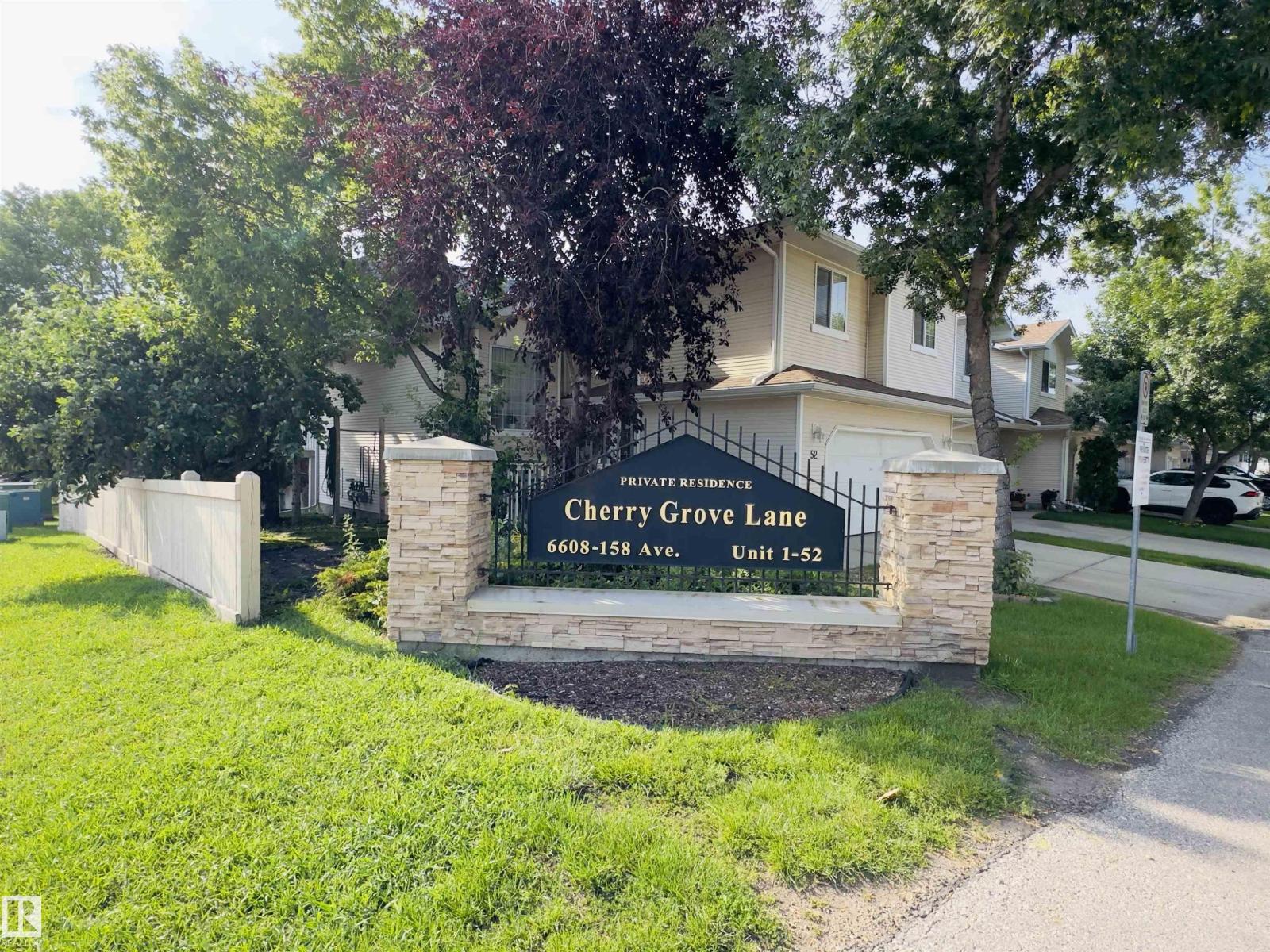 #48 6608 158 Av Nw Property Photo 2