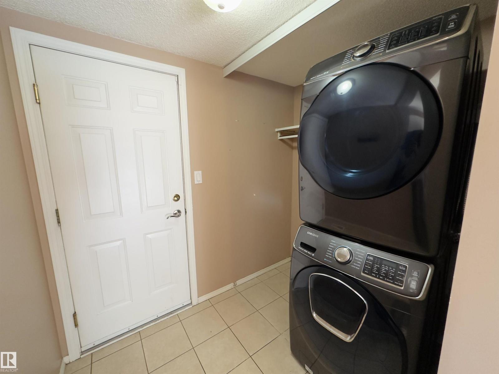 #48 6608 158 Av Nw Property Photo 23