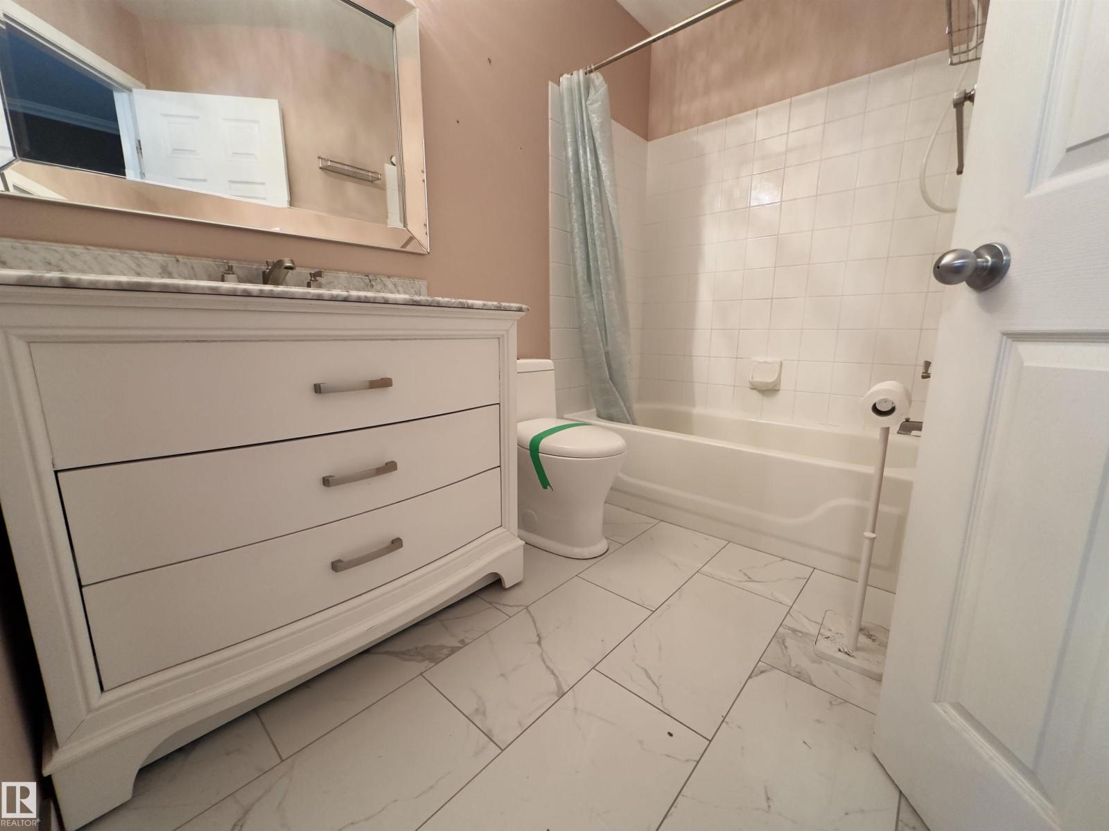 #48 6608 158 Av Nw Property Photo 35