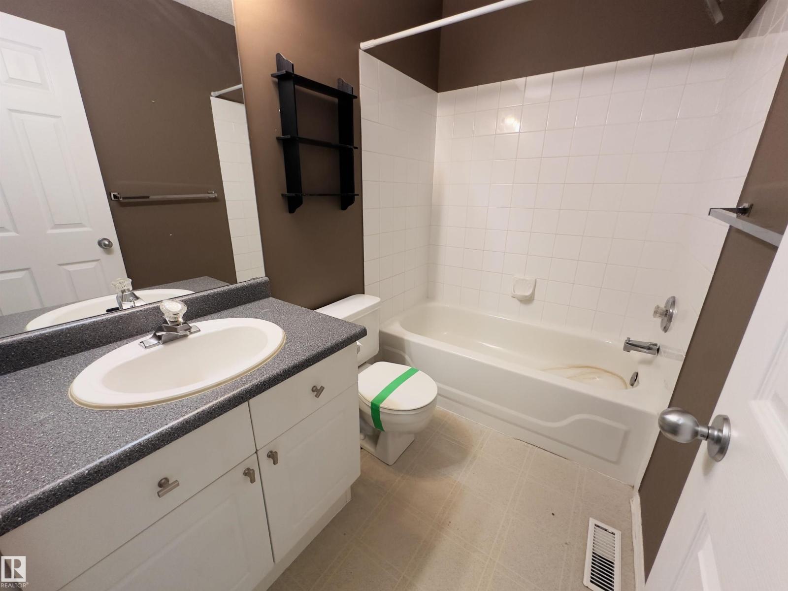 #48 6608 158 Av Nw Property Photo 41