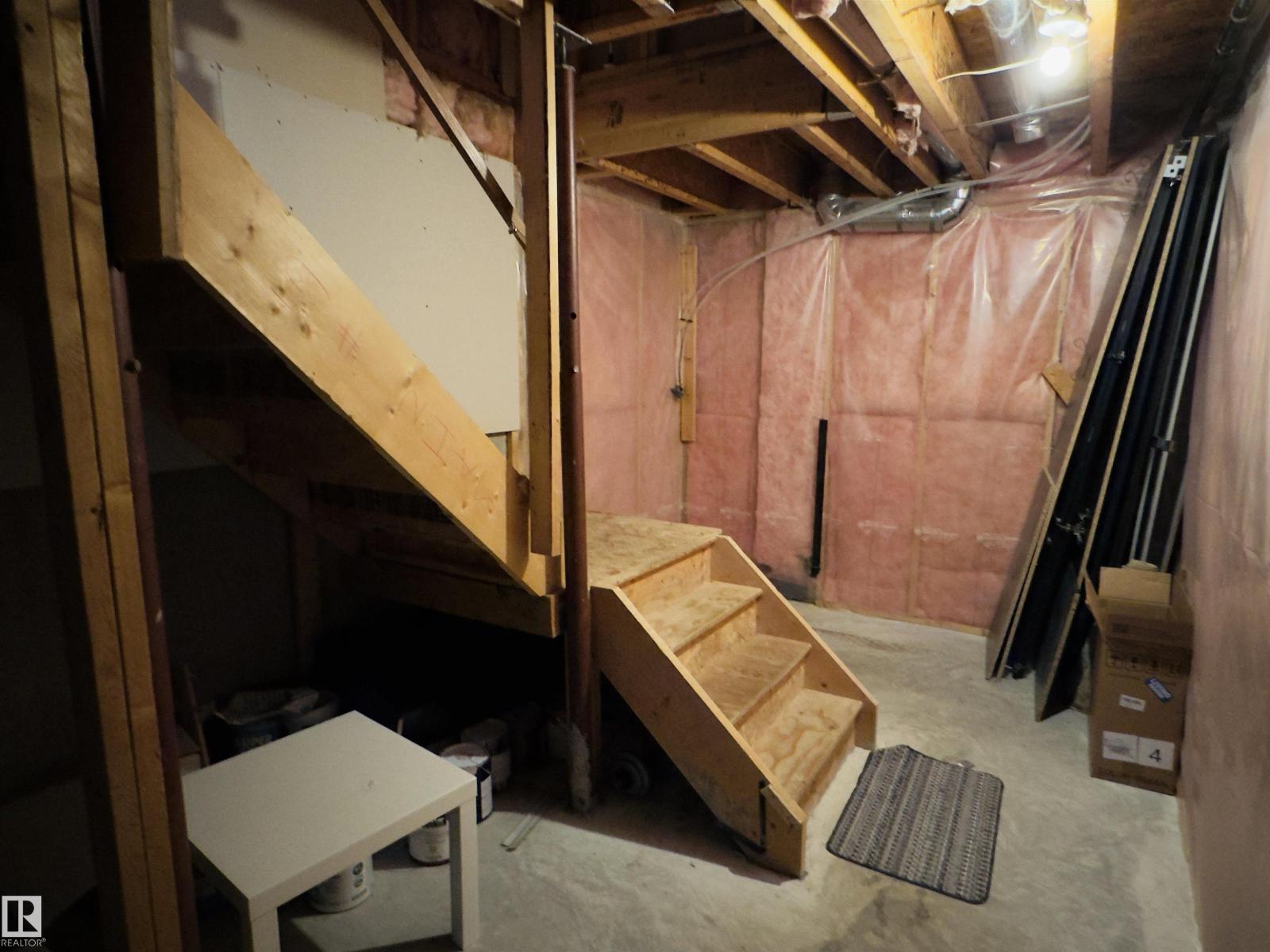 #48 6608 158 Av Nw Property Photo 43