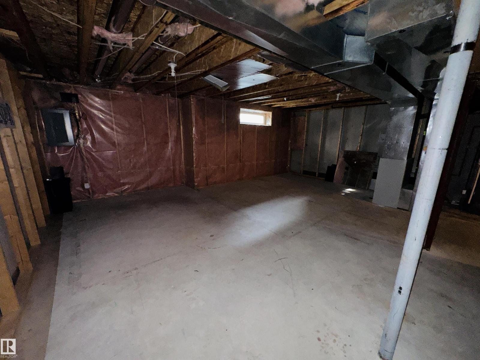 #48 6608 158 Av Nw Property Photo 45