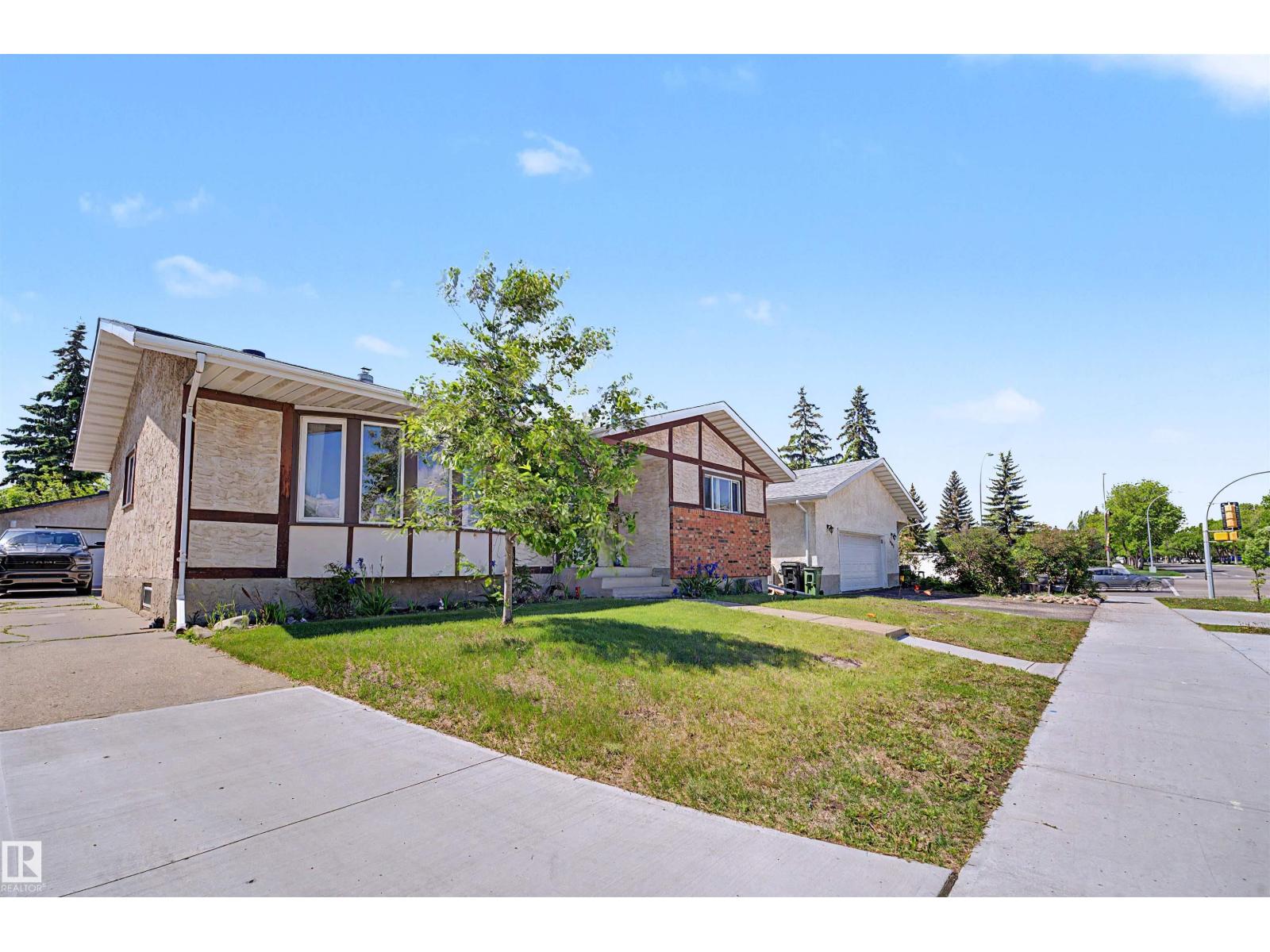 16608 109 St Nw Property Photo 1