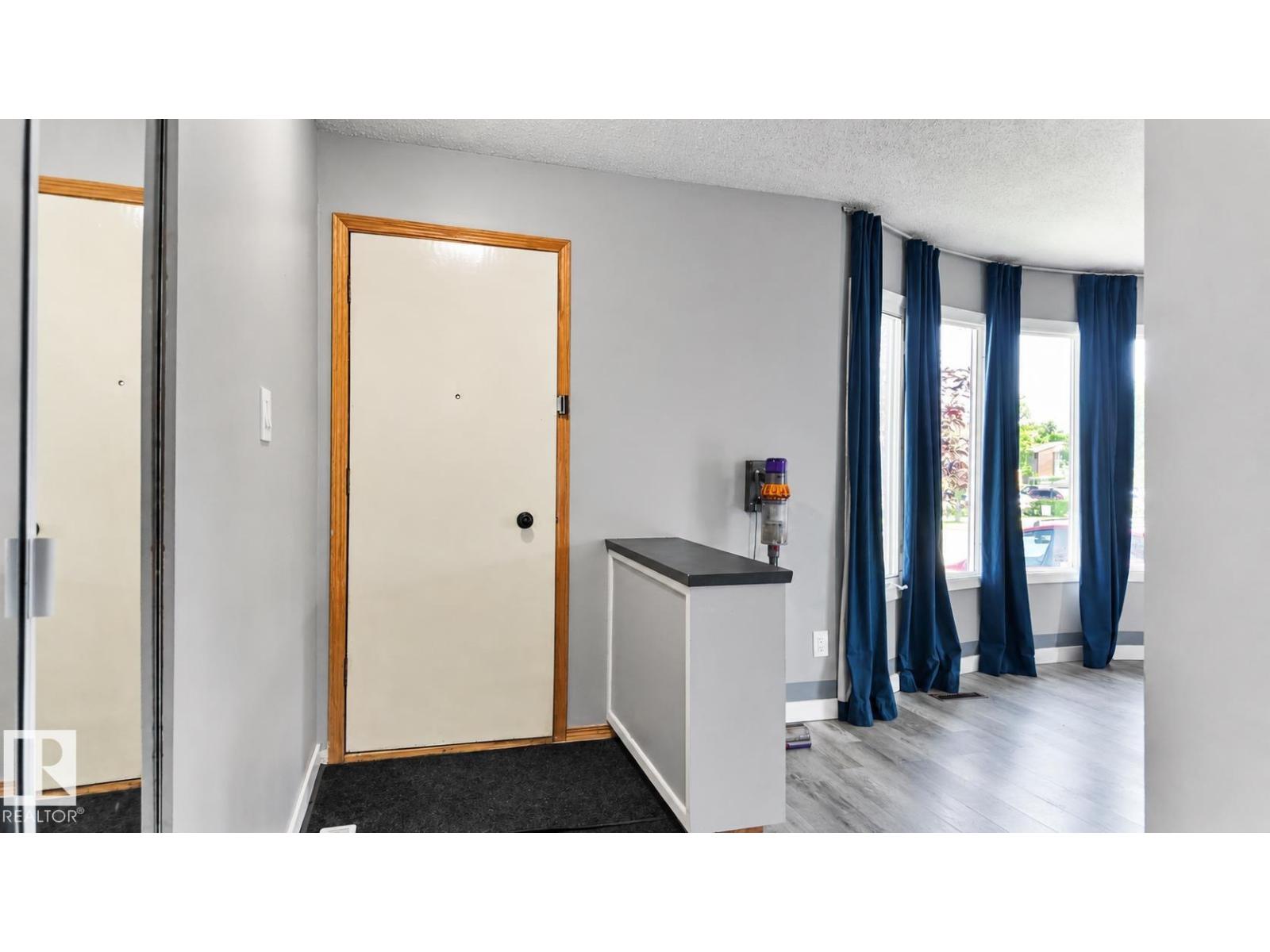 16608 109 St Nw Property Photo 4