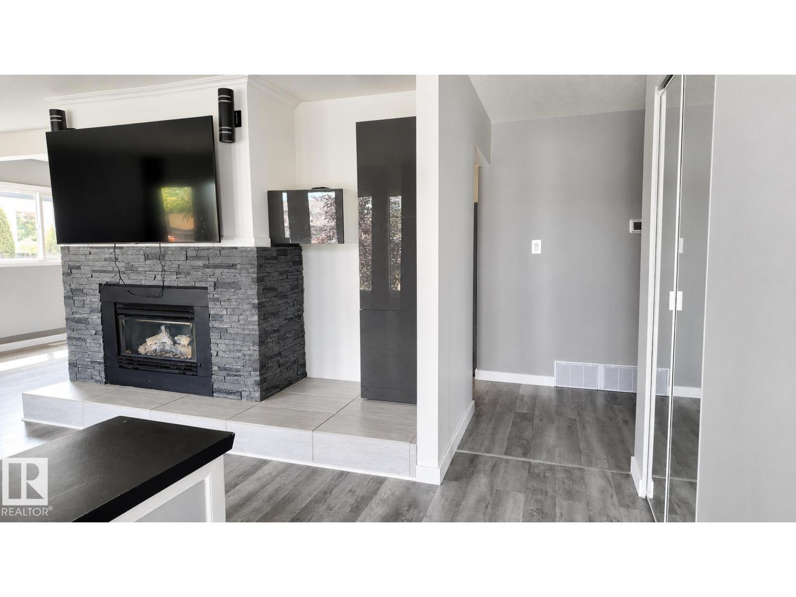 16608 109 St Nw Property Photo 5