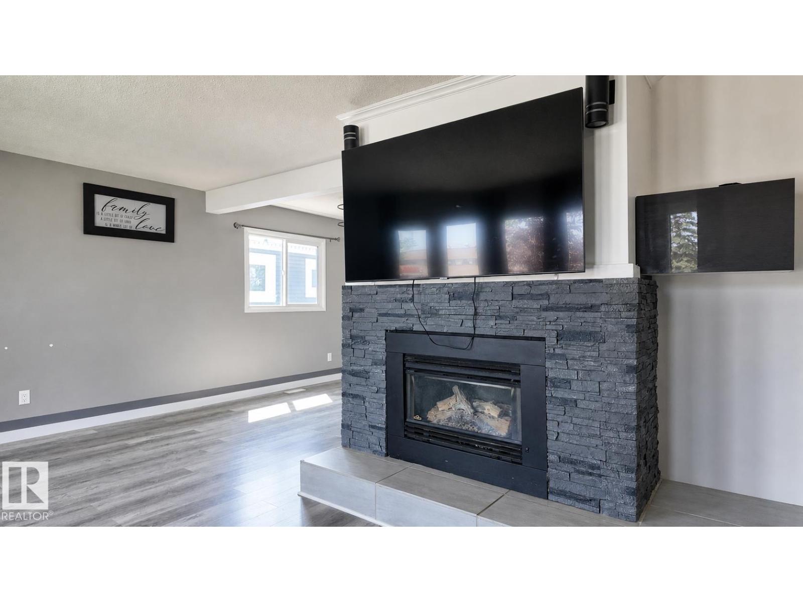 16608 109 St Nw Property Photo 6