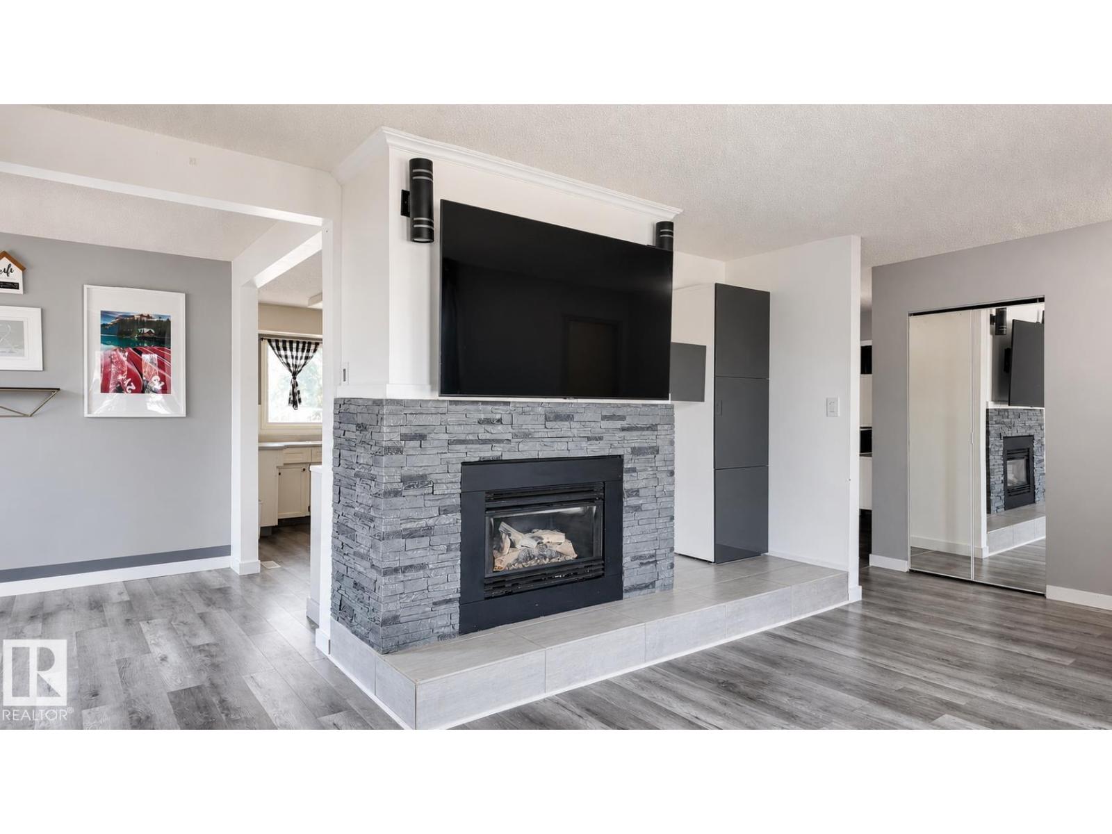 16608 109 St Nw Property Photo 8