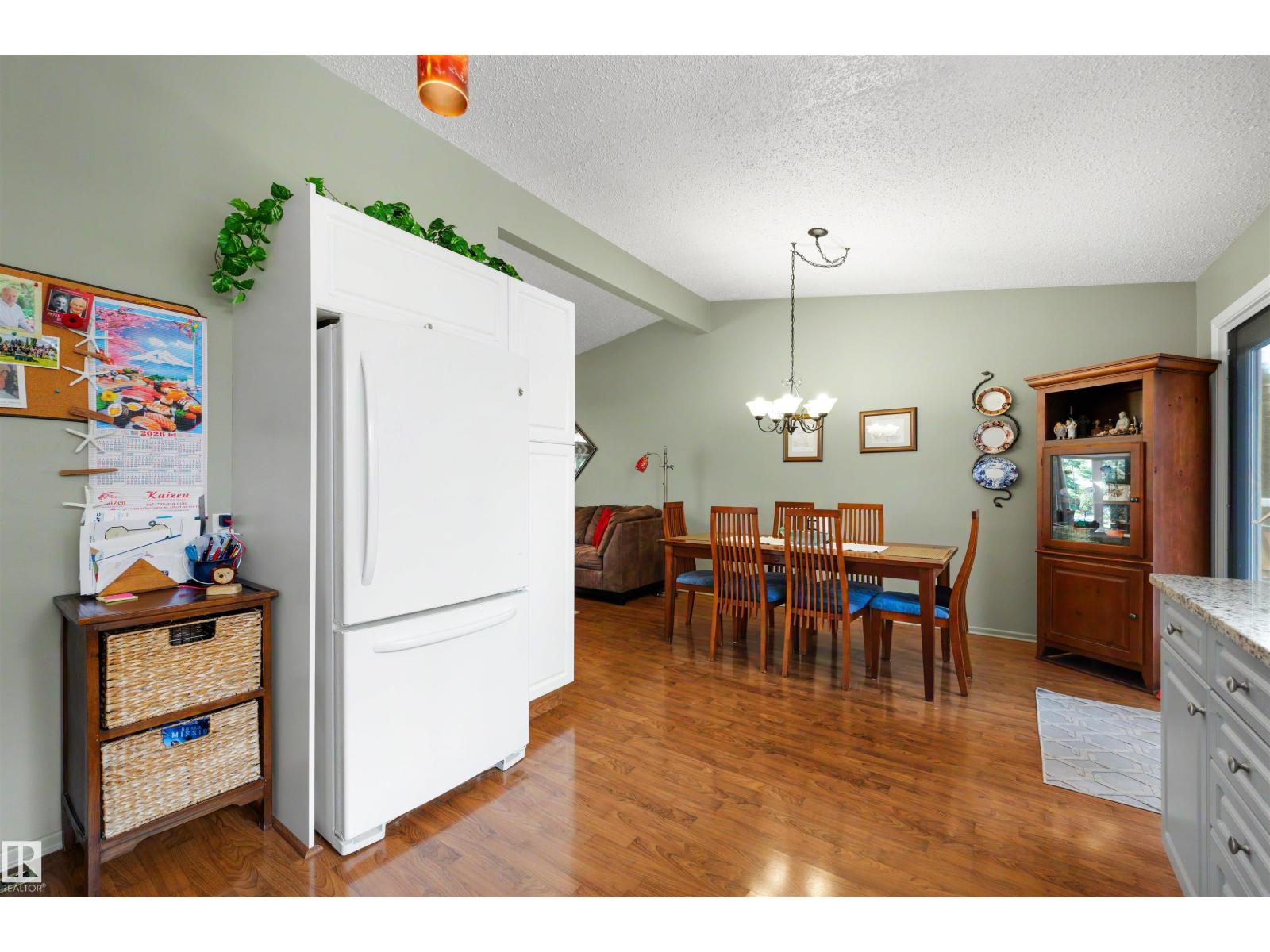 8 Garland Pl Property Photo 27
