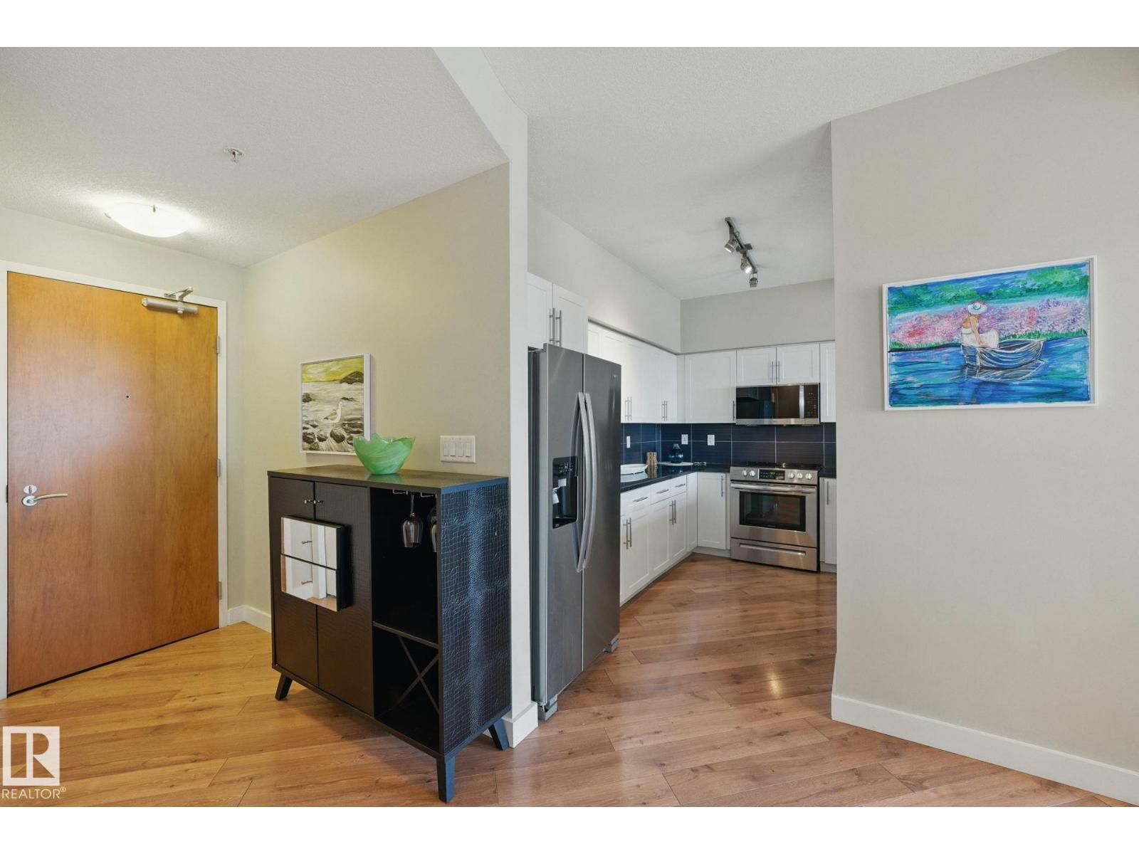 #2701 10136 104 St Nw Property Photo 7