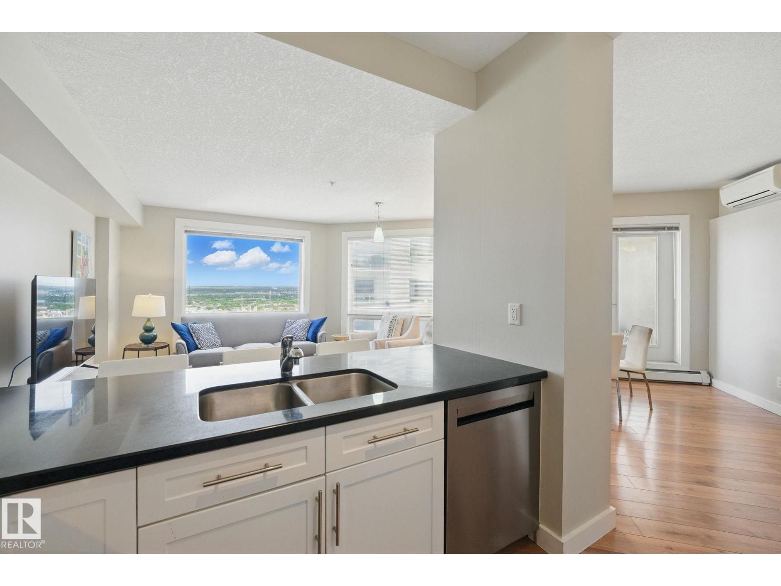 #2701 10136 104 St Nw Property Photo 10