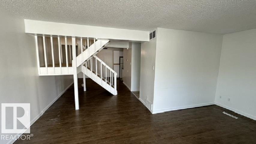 12c Meadowlark Vg Nw Property Photo 7